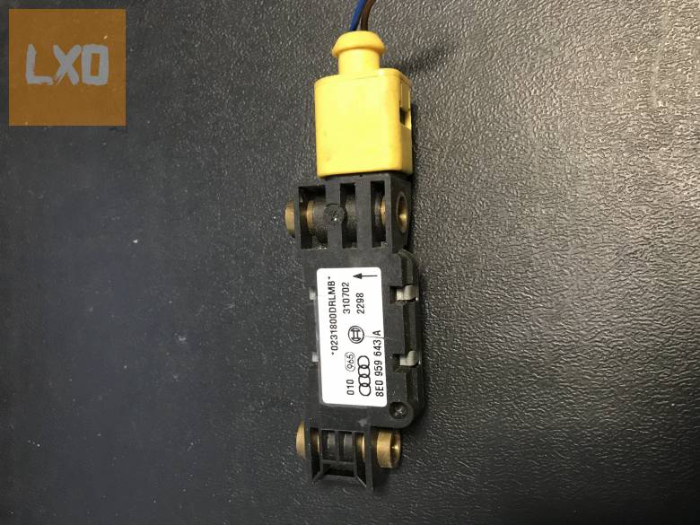 AUDI A4 B6 / B7 * ütközés érzékelő 8E0 959 643 A apróhirdetés