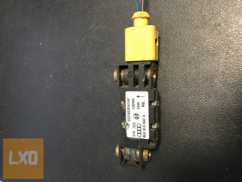 AUDI A4 B6 / B7  * ütközés érzékelő 8E0 959 643 A apróhirdetés