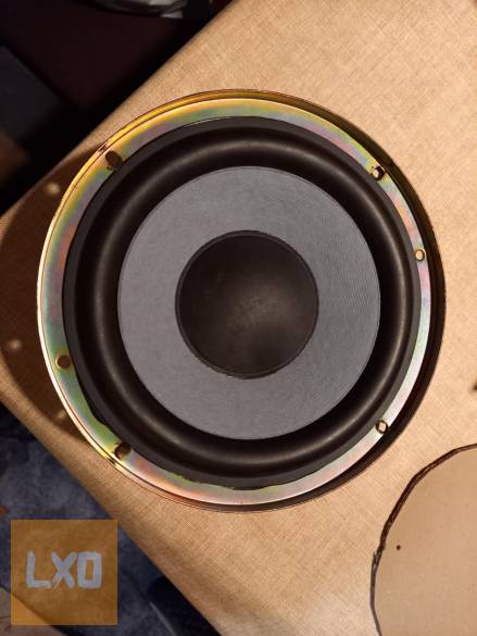 Szép állapotú Panasonic / Technics mély-közép hangszóró eladó / csere apróhirdetés