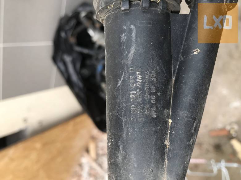 VW GOLF VII 2,0 CR CKF -  vízcső  5Q0 121 619 B apróhirdetés