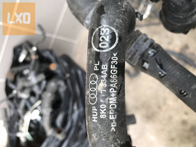 AUDI A4 B8  2,0 CR CJC -  vízcső apróhirdetés