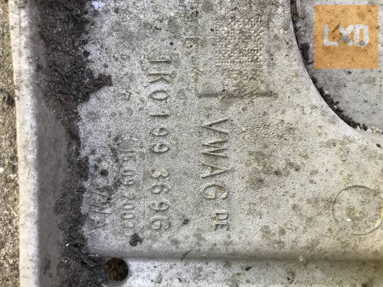 VW GOLF V_ BÖLCSŐ 1K0 199 369 G apróhirdetés