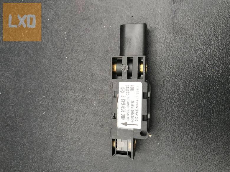 AUDI A3 8P ** ütközés érzékelő 4B0 959 643 E apróhirdetés