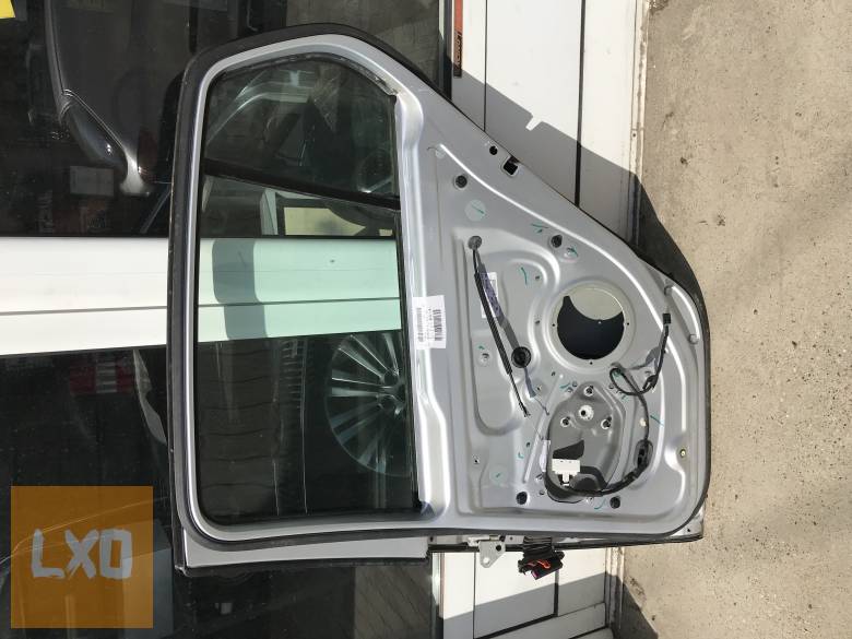 VW GOLF V ( 5ajtós) jobb  hátsó ajtó apróhirdetés