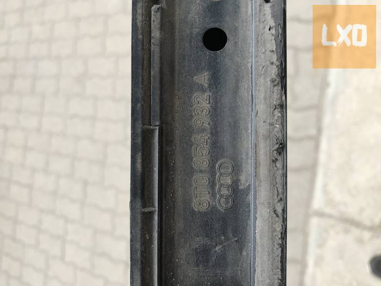 AUDI A5 8T COUPE * jobb küszöb burkolat 8T0 854 932 A apróhirdetés