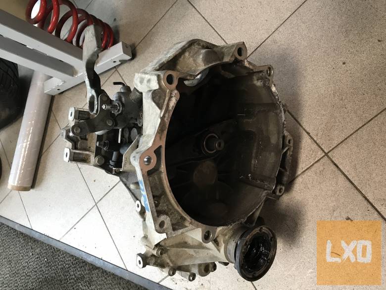 VW GOLF V 1,4 16V BCA FXQ váltó apróhirdetés