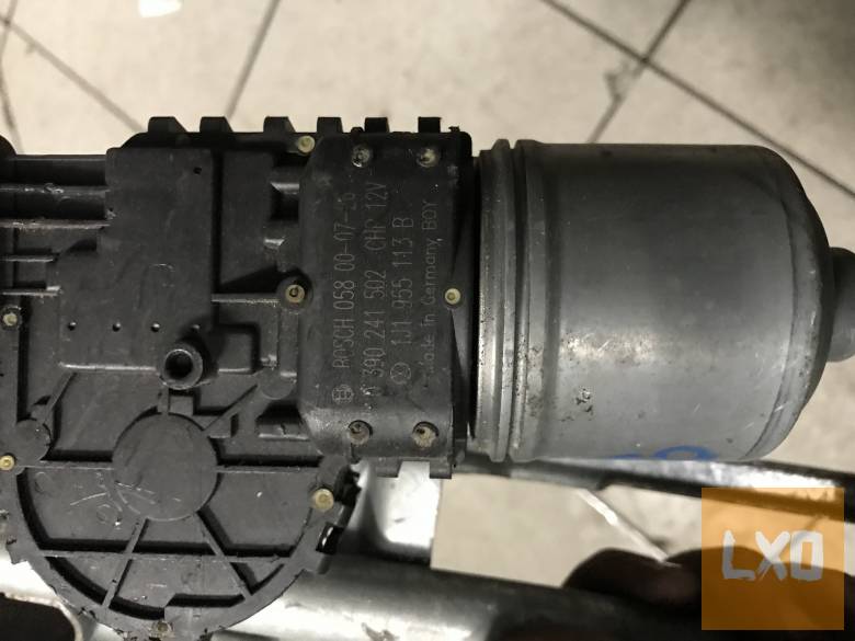 AUDI A3 8L  * ablaktörlő szerkezet motorral 1J1 955 113 B apróhirdetés