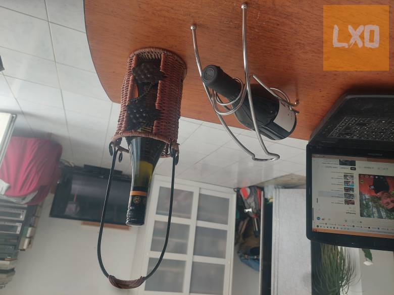 Bor,palack,tartók,asztali,fém,diszes apróhirdetés