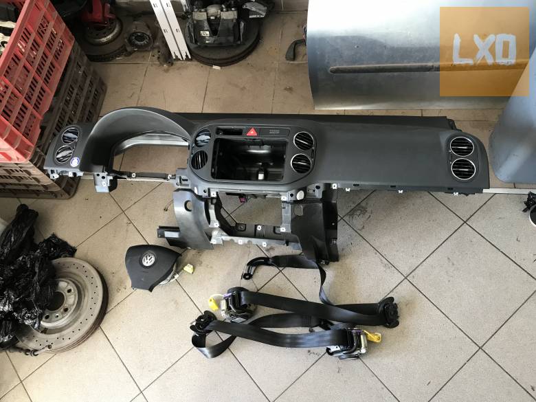 VW GOLF PLUS * légzsák szett  ( FL előtti) apróhirdetés