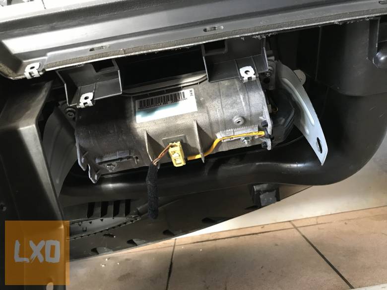 VW GOLF PLUS * légzsák szett  ( FL előtti) apróhirdetés