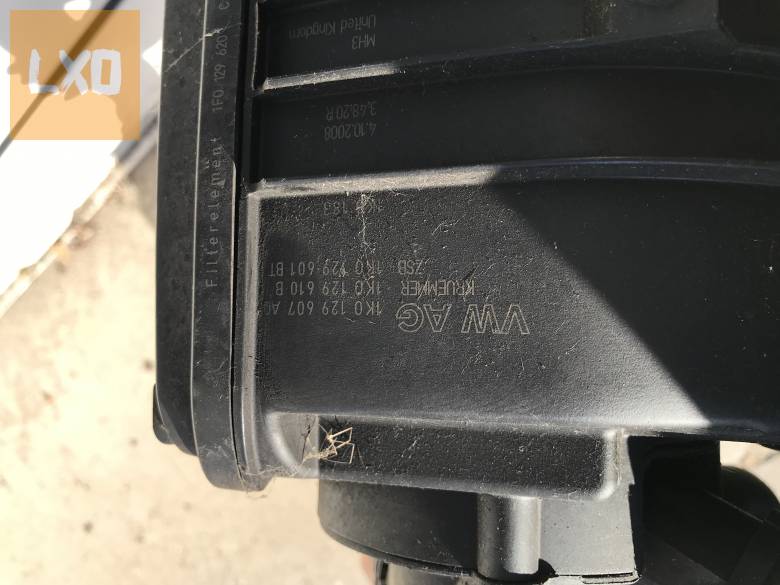 VW GOLF V 1,6 BSE - légszűrőház 1K0 129 607 AQ apróhirdetés
