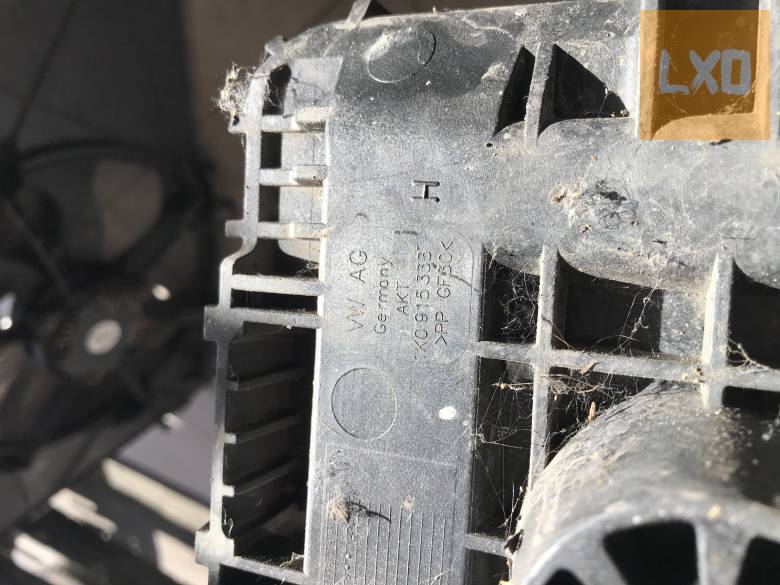 SKODA OCTAVIA II  1,6 BSE - akkumulátor tálca 1K0 915 333 apróhirdetés