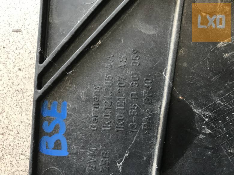 VW GOLF V 1,6 BSE - hűtőventilátor keret 1K0 121 205 AA apróhirdetés