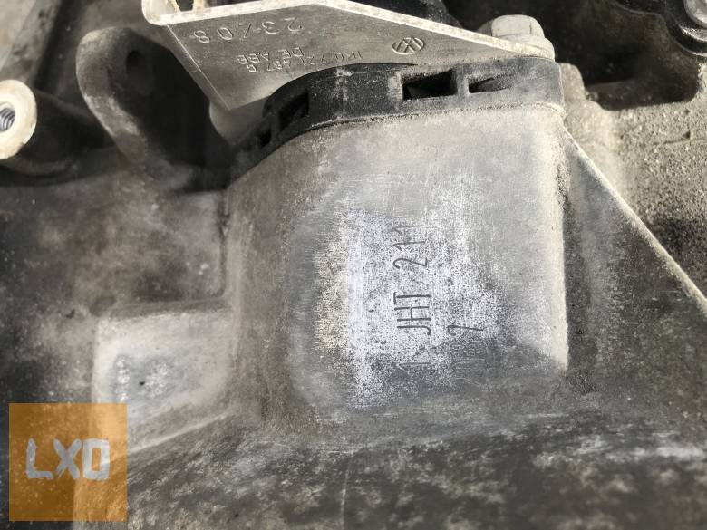 VW GOLF V 1,6 BSE - JHT kódú VÁLTÓ apróhirdetés