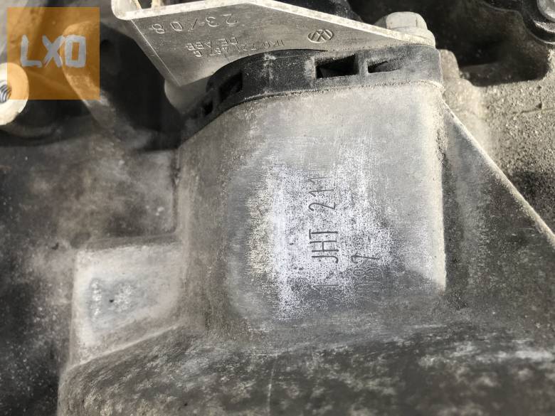 SEAT LEON 1P  1,6 BSE - JHT kódú VÁLTÓ apróhirdetés