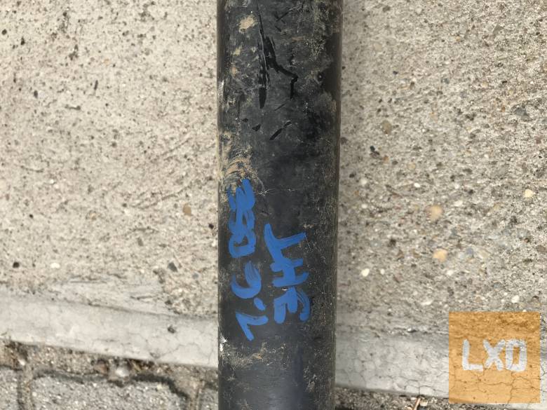 VW GOLF V 1,6 BSE - féltengely ( jobb-bal) 1K0 407 271 DJ apróhirdetés