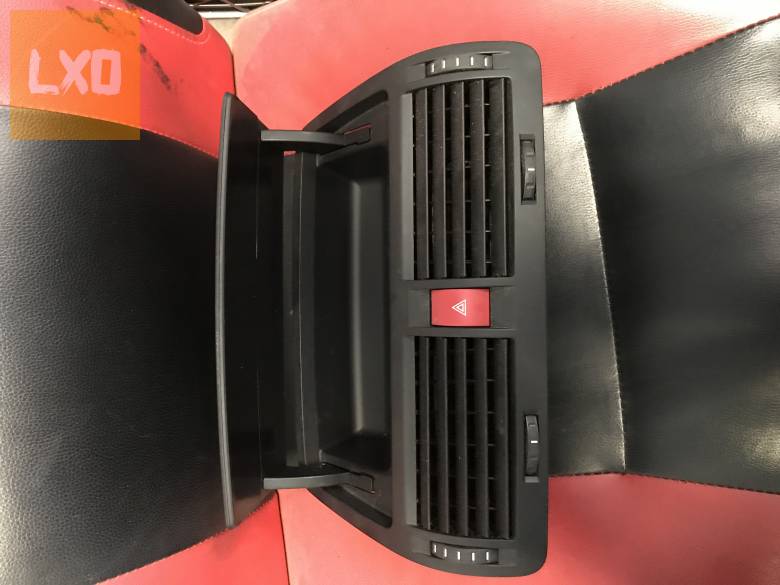 SKODA OCTAVIA II * középső légbefúvó apróhirdetés