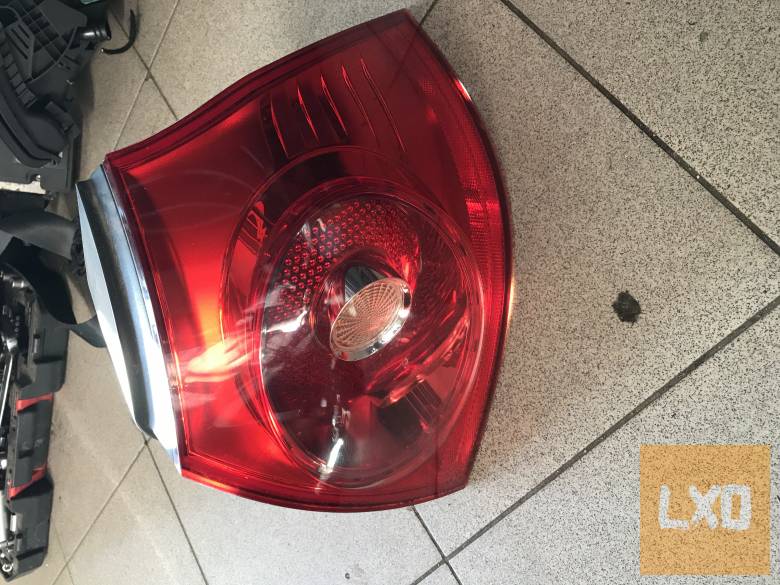 VW GOLF V * bal hátsó lámpa 1K6 945 095 G apróhirdetés