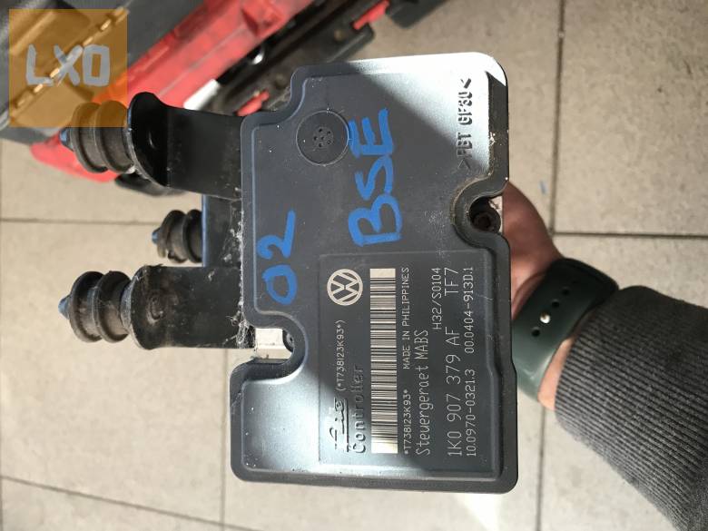 VW GOLF V 1,6 BSE - ABS kocka 1K0 907 379 AF apróhirdetés