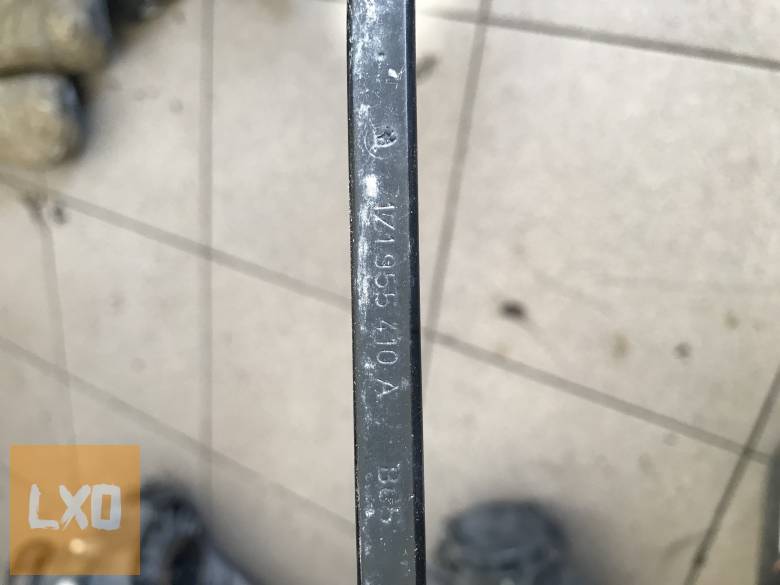 SKODA OCTAVIA II * jobb ablaktörlő kar 1Z1 955 410 A apróhirdetés