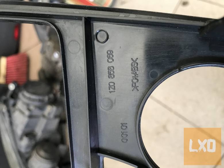 SKODA OCTAVIA II * középkonzol keret 1Z0 858 069 apróhirdetés