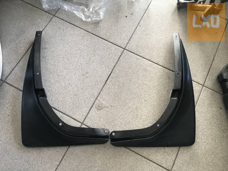 SKODA OCTAVIA II * hátsó sárfogó pár apróhirdetés