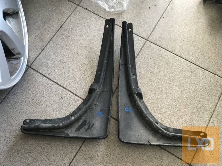 SKODA OCTAVIA II * hátsó sárfogó pár apróhirdetés