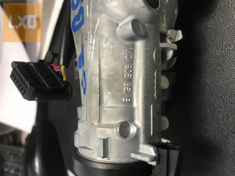 SKODA OCTAVIA II * gyújtáskapcsoló apróhirdetés