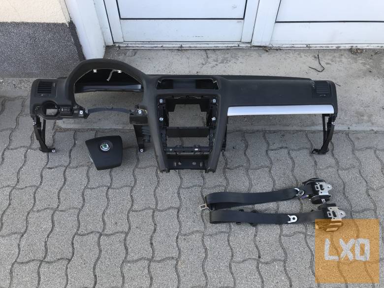 SKODA OCTAVIA II *  légzsák szett apróhirdetés