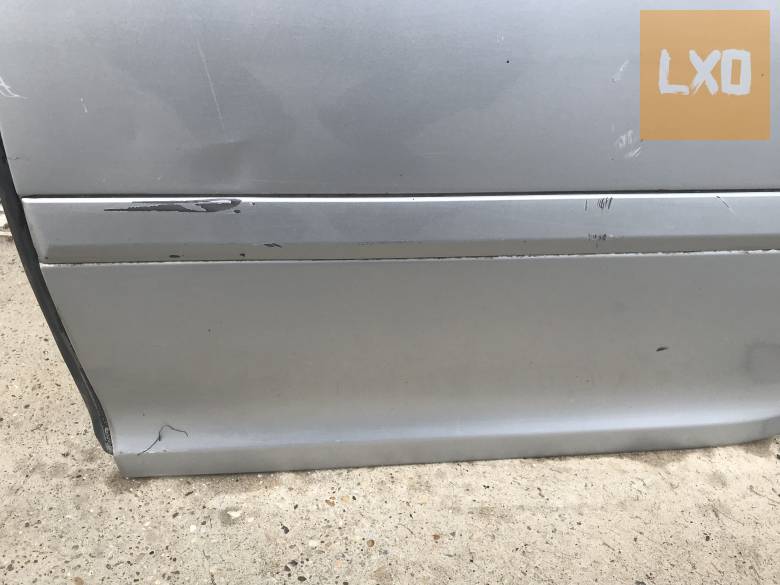 SKODA OCTAVIA II * ( 5ajtós) bal hátsó ajtó apróhirdetés