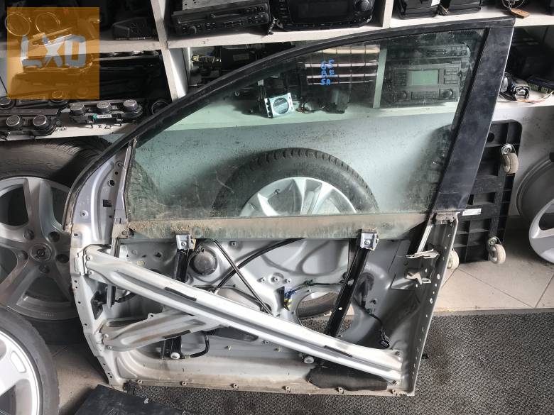 VW GOLF V ( 5ajtós) * bal első ajtókeret apróhirdetés