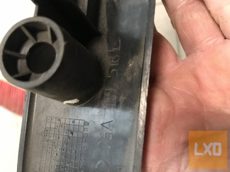 VW GOLF IV_LEON 1M_OCTAVIA I 1,8T *  motorburkolat 06A 119 518 L apróhirdetés