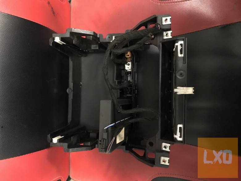 AUDI A3 8P * 2 DIN beépítő keret apróhirdetés