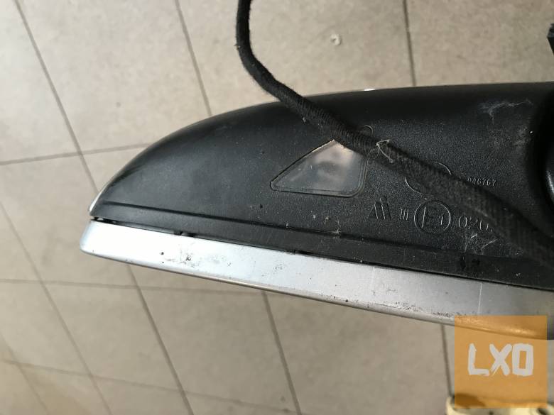 SKODA OCTAVIA II FL behajló visszapillantó (jobb) apróhirdetés