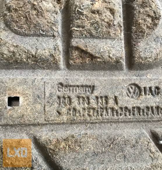 VW PASSAT B6 * géptető szigetelés 3C0 863 835 A apróhirdetés