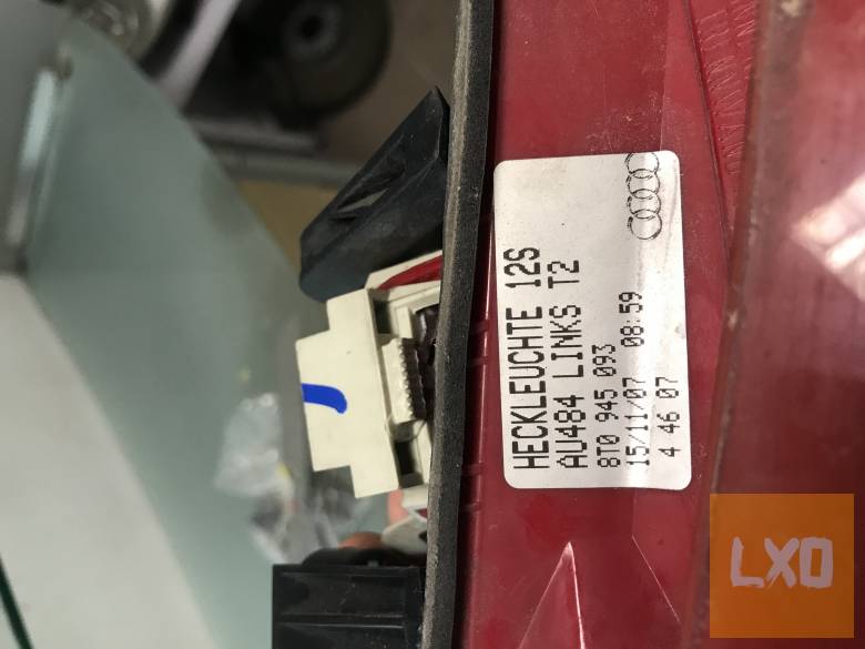 AUDI A5 8T Coupe * bal hátsó belső lámpa 8T0 945 093 apróhirdetés