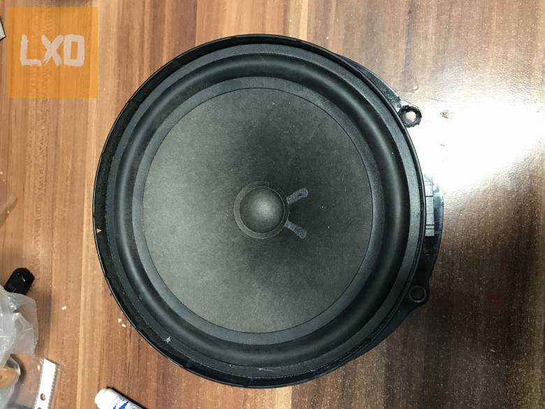 SKODA OCTAVIA II *- első hangszóró 5L0 035 411 A apróhirdetés