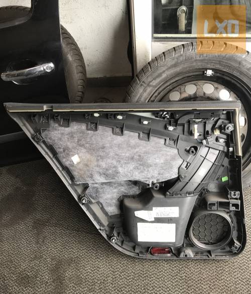 VW PASSAT B6 SEDAN * jobb hátsó ajtókárpit apróhirdetés