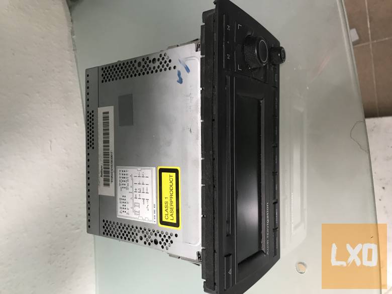 AUDI A3 8P *  fejegység (NAVIS) 8P0 035 192 N apróhirdetés