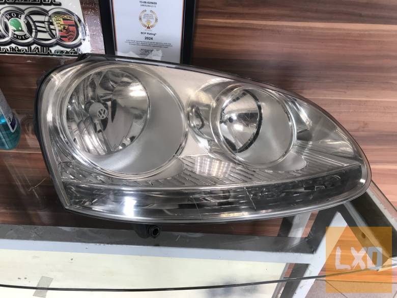 VW GOLF V * jobb halogén fényszóró 1K6 941 006 P apróhirdetés