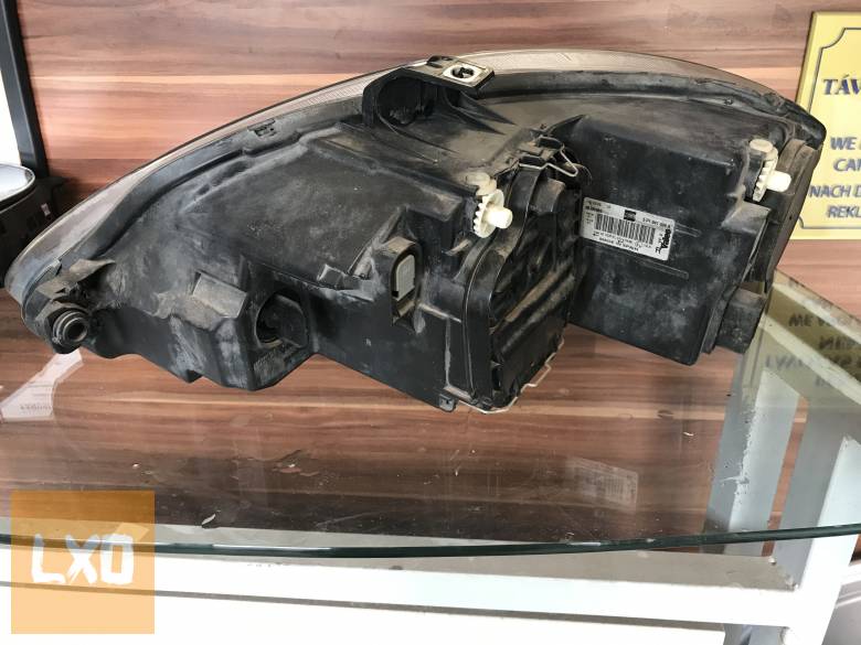 SEAT LEON 1P  * jobb halogén fényszóró  5P1 941 006 A apróhirdetés