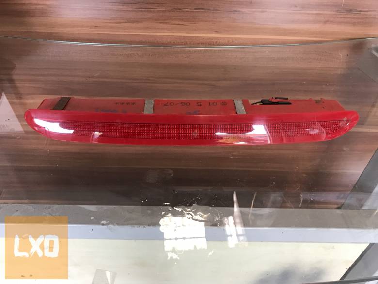 VW PASSAT B6 VARIANT * pótféklámpa 1K6 945 097 B apróhirdetés