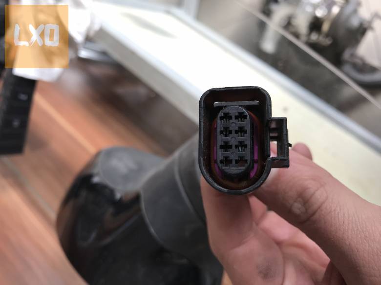 SEAT LEON 1P FL * bal visszapillantó apróhirdetés