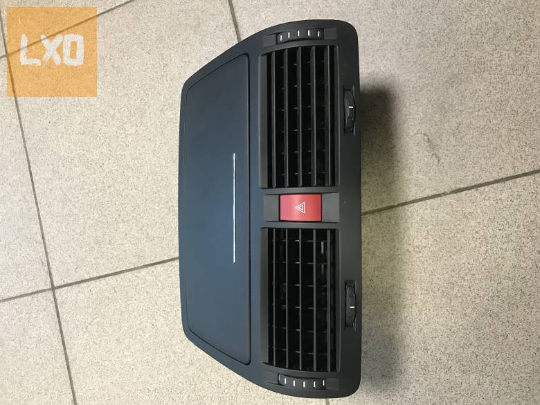 SKODA OCTAVIA II ** középső légbefúvó apróhirdetés