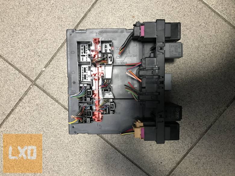 VW GOLF V_OCTAVIA II_LEON 1P komfortmodul 3C8 937 049 E apróhirdetés