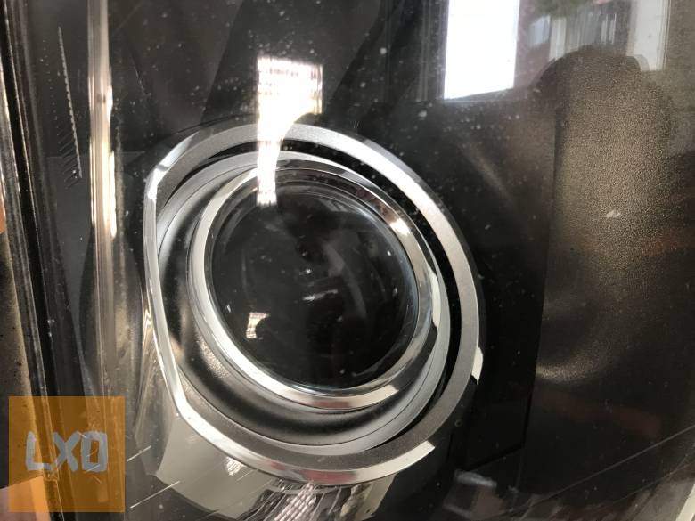 AUDI A3 8P * jobb Xenon sérült fényszóró  8P0 941 004 R apróhirdetés