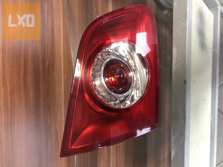 VW PASSAT B6 VARIANT  * bal hátsó belső lámpa 3C9 945 093 apróhirdetés