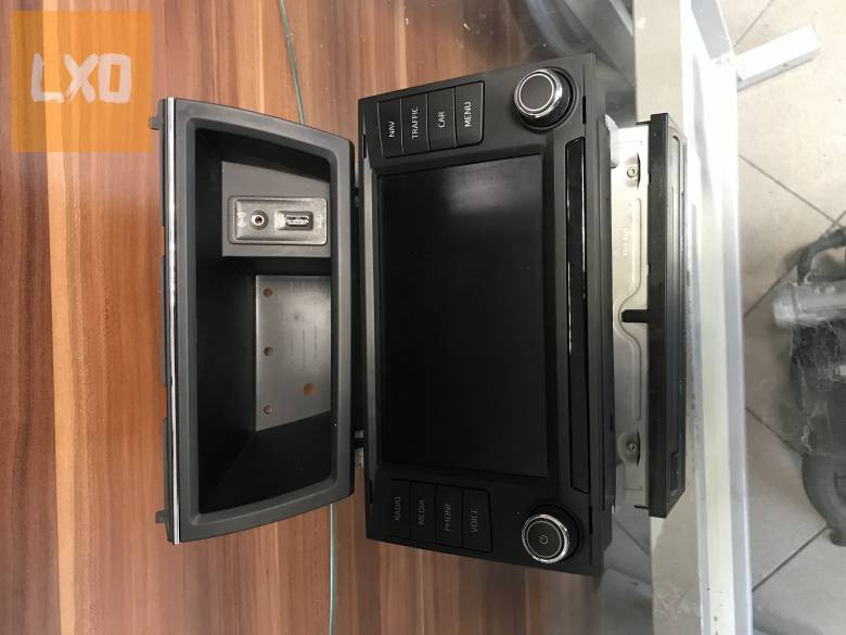 SEAT LEON 5F MIB2 fejegység 5QA 035 858 A apróhirdetés