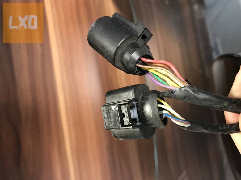 SEAT LEON 5F  * jobb visszapillantó apróhirdetés