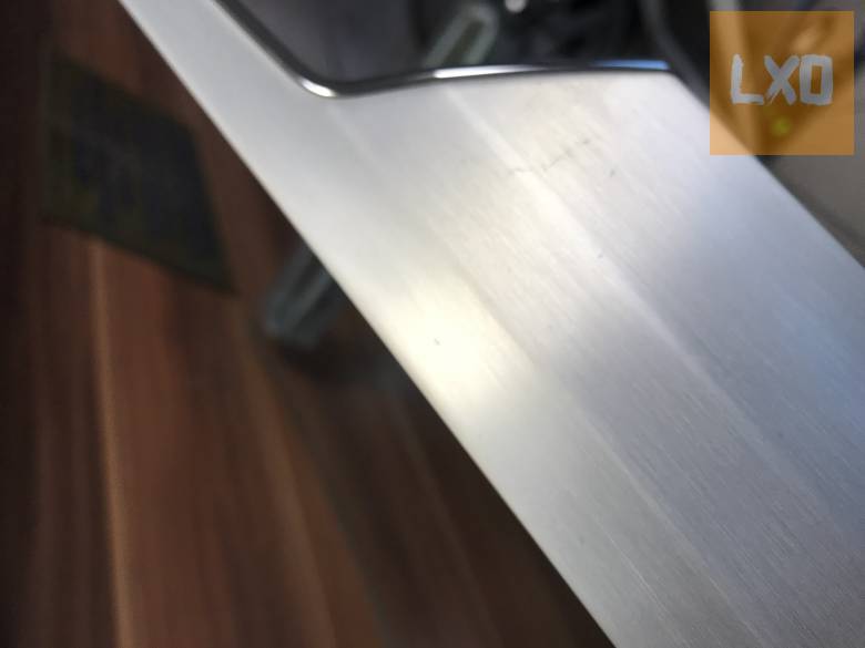 AUDI Q5 (2016-2024) dekorléc 80A 867 410 T apróhirdetés